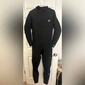 Billabong 3/2mm Absolute Back Zip Wetsuit- Size XL